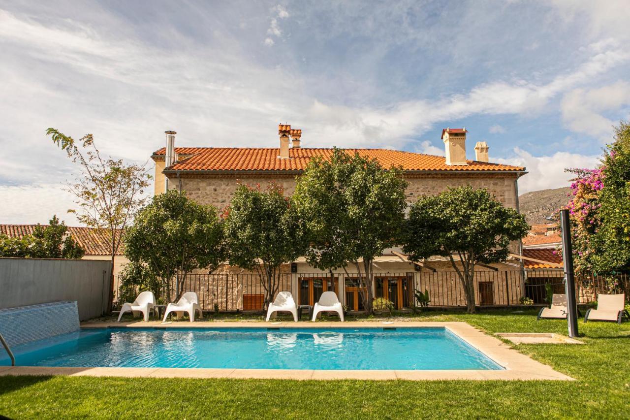 El Duende Del Chafaril Guest House San Martin De Trevejo Bagian luar foto